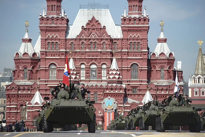 Qələbə paradında Putinin yanında əyləşəcək veteranlar karantinə yerləşdirilib