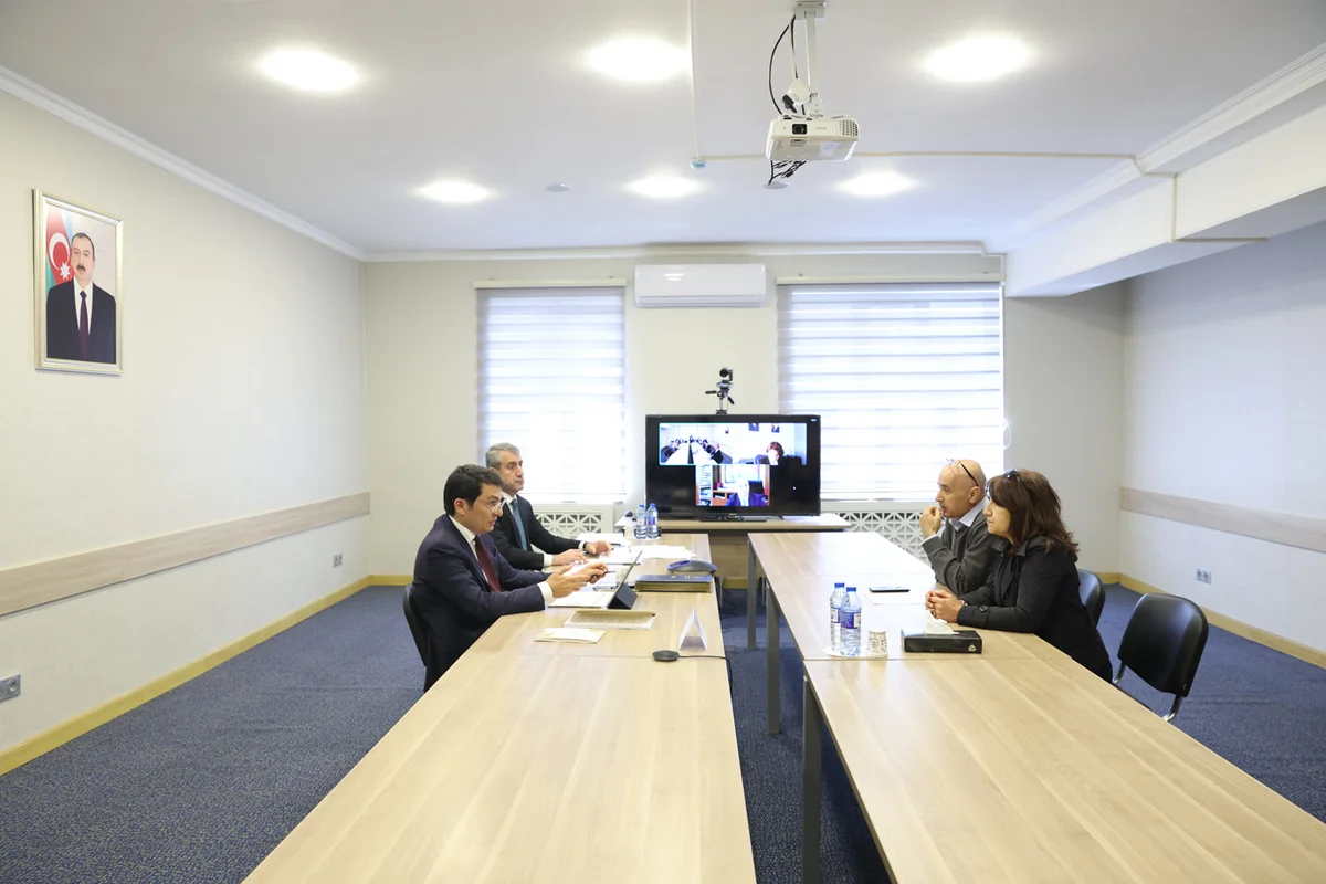 İqtisadiyyat nazirinin I müavini Gəncədə vətəndaşları qəbul edib