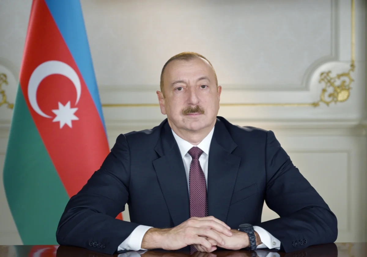 İlham Əliyev Milli Olimpiya Komitəsinin 30 illik yubileyi münasibətilə idman ictimaiyyətini təbrik edib