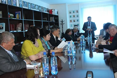 ​Özbəkistanda Azərbaycan mədəni irsi adlı kitab çap olunub