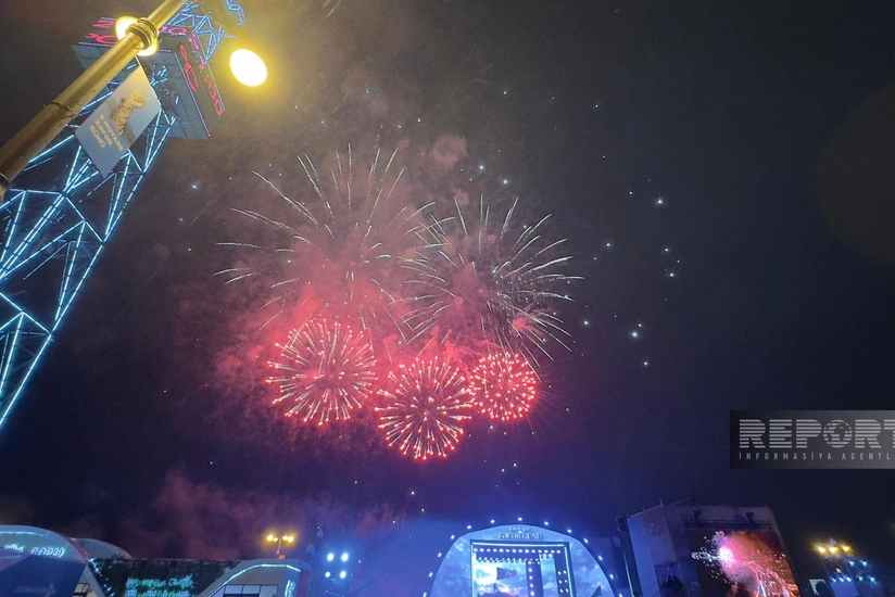 Bakıda Milli Parkdakı konsert proqramı möhtəşəm atəşfəşanlıqla yekunlaşıb - YENİLƏNİB