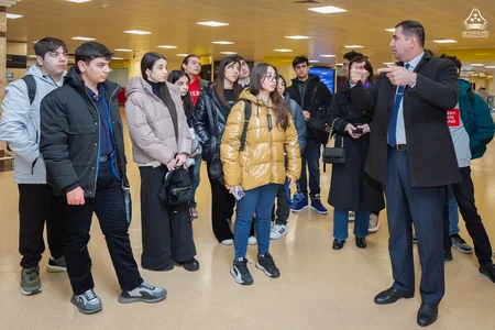 Bakı hava limanında ADA Məktəbinin şagirdləri üçün ekskursiya keçirilib