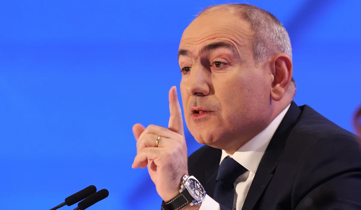 Пашинян допустил передачу некоторых храмов на баланс государства