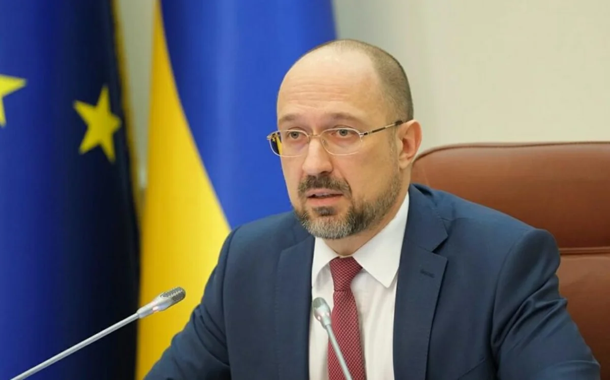 Шмыгаль: Украине потребуется 500 млрд евро на восстановление
