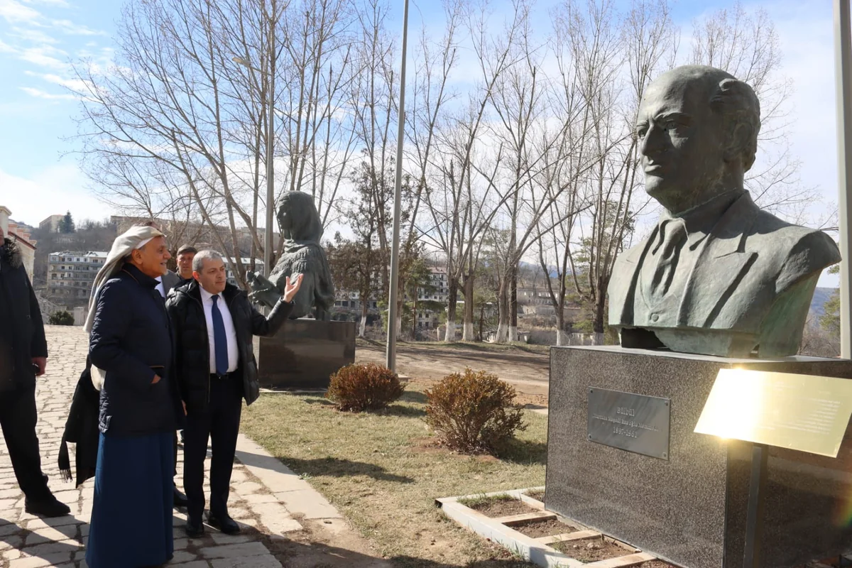 Turki Al Faysal Al Saud Şuşada səfərdə olub