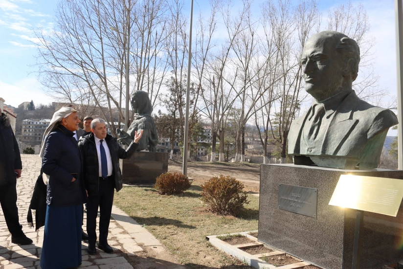 Turki Al Faysal Al Saud Şuşada səfərdə olub