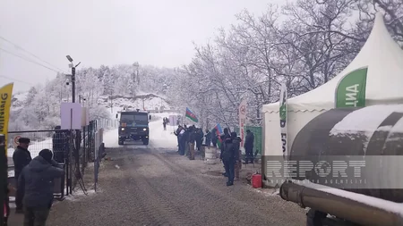 Bu gün Xankəndi-Laçın yolunda sülhməramlıların 43 avtomobili maneəsiz keçib - VİDEO - YENİLƏNİB-7