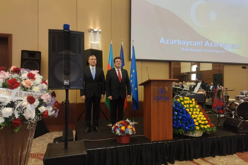 Румыния и Азербайджан предлагают запустить проект в энергетической сфере
