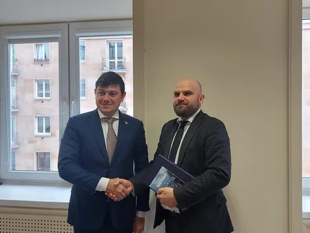 Fuad Muradov Polşanın Xaricilər Ofisinin rəhbəri və qubernatorla görüşüb