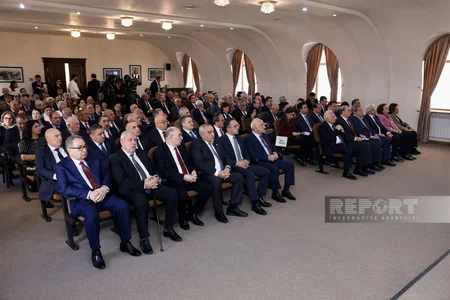 İcma: “Prezident İlham Əliyev yüz illərdən sonra bizə güclü dövlətin qalib vətəndaşı olmaq hissini yaşadıb”