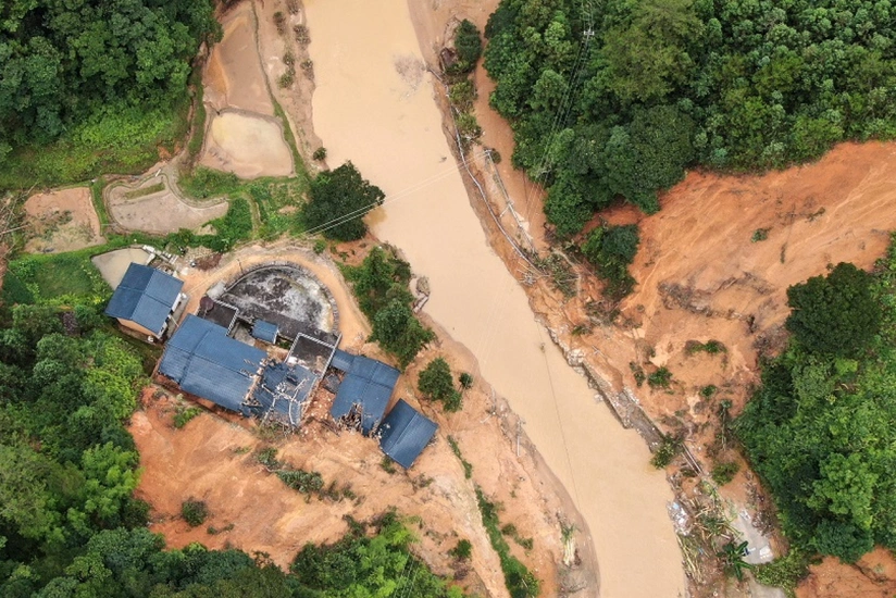 Eight dead after heavy rainfall, landslide in Hunan province
