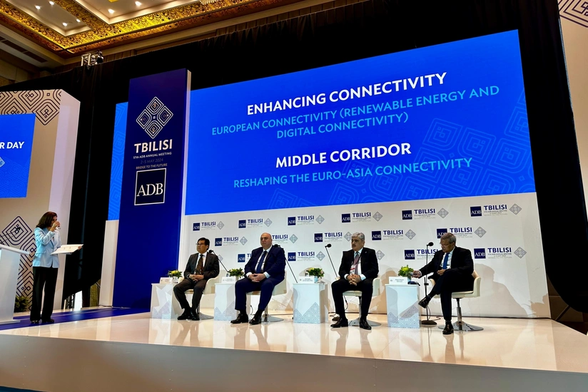 Samir Şərifov: Qara dənizin dibi ilə kabel layihəsi üzrə beynəlxalq tərəfdaşlarla sıx işləyirik