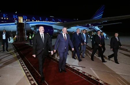 Prezident İlham Əliyev Qırğız Respublikasına səfərə gəlib