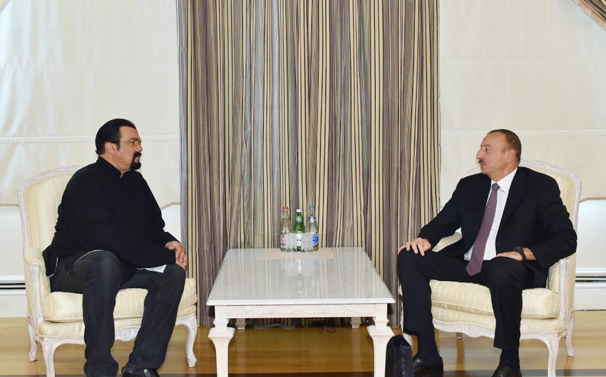 Prezident İlham Əliyev dünya şöhrətli aktyor və rejissoru qəbul edib