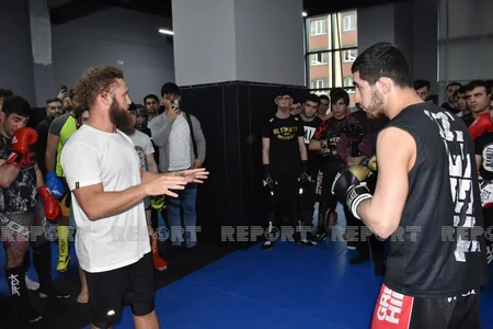 Rafael Fiziyev Bakıda master-klass keçib