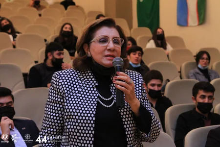“44 Günün Qəhrəmanları” layihəsi çərçivəsində tələbələrlə ilk görüş keçirilib