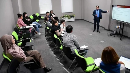 Sosial jurnalistika təlimləri yekunlaşıb, iştirakçılara sertifikatlar təqdim edilib