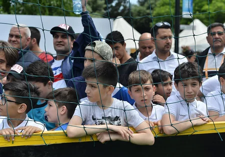 Dənizkənarı Bulvarda Azarkeş Festivalı start götürüb - VİDEO - YENİLƏNİB