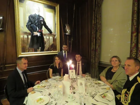 Zəfər Günü Londonda təntənəli şəkildə atəşfəşanlıqla qeyd edilib