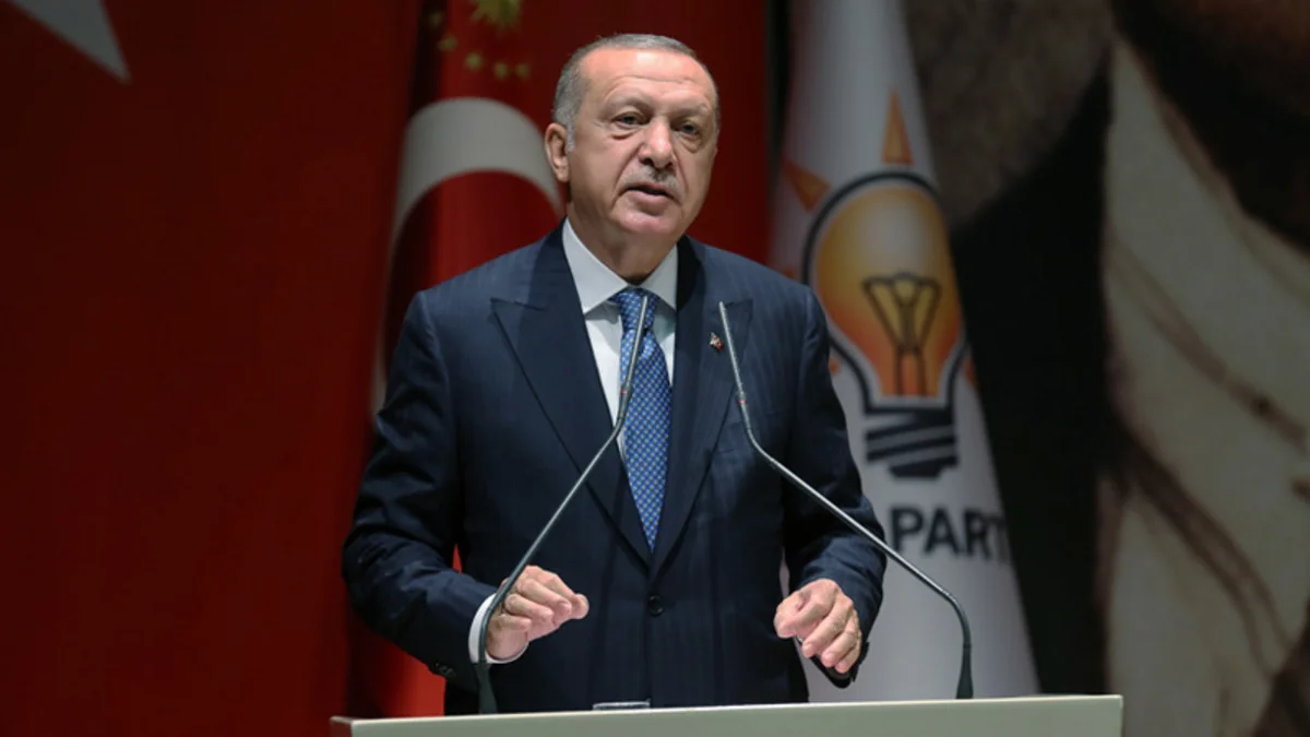Erdogan pledges 45% salary increase for civil servants