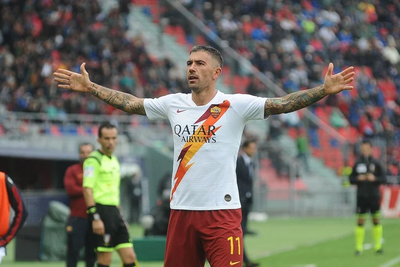 Roma müdafiəçisi ilə müqavilənin müddətini uzadıb