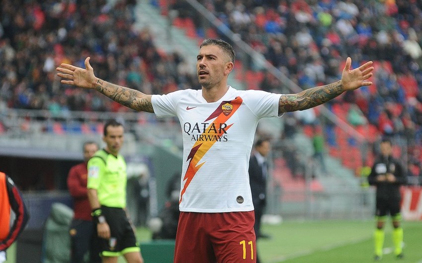 Roma müdafiəçisi ilə müqavilənin müddətini uzadıb
