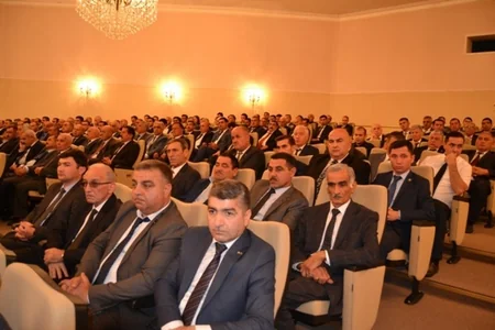 YAP-ın Şirvan bölgəsi üzrə rayon təşkilatlarının ərazi ilk təşkilat sədrlərinin iştirakı ilə müşavirə keçirilib