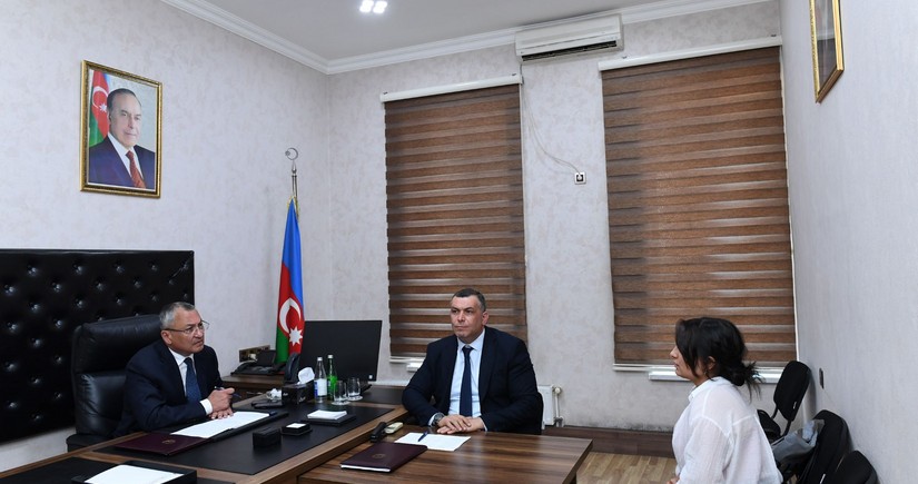 Dövlət Komitəsinin sədri vətəndaş qəbulu keçirib