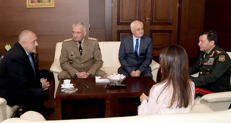 Azərbaycan Ordusunun Baş Qərargah rəisi Bolqarıstanın Baş naziri ilə görüşüb