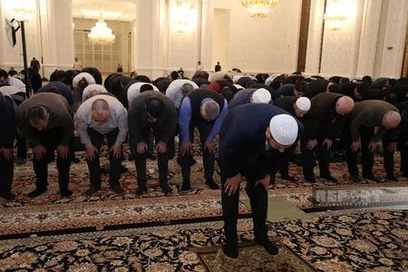 Bakıda Qədr gecəsi keçirilir – FOTOREPORTAJ