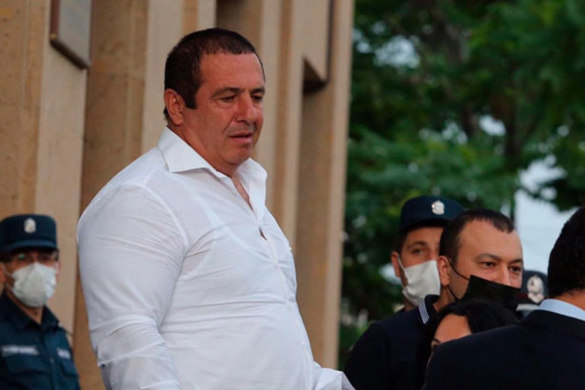Erməni müxalifətinin lideri öz həbsinin sifarişçilərini hədələdi