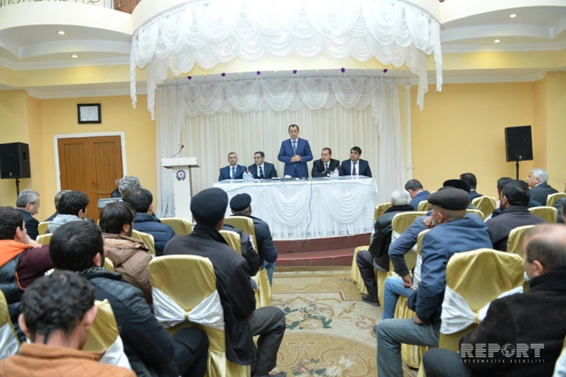 Lənkəran Şəhər İcra Hakimiyyətinin başçısı Liman şəhərinin sakinləri ilə görüşüb