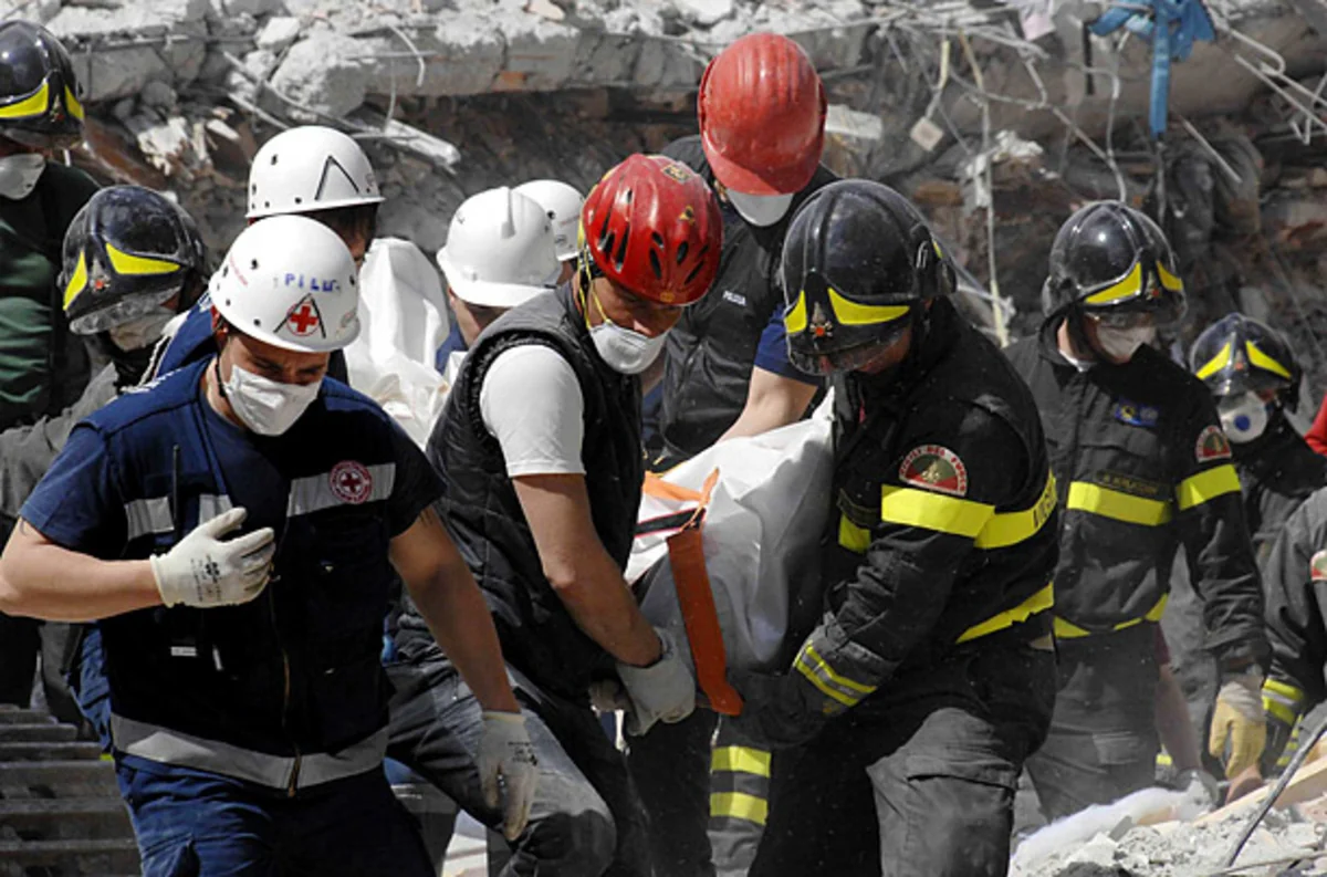 Earthquake in Italy - PHOTO - VIDEO