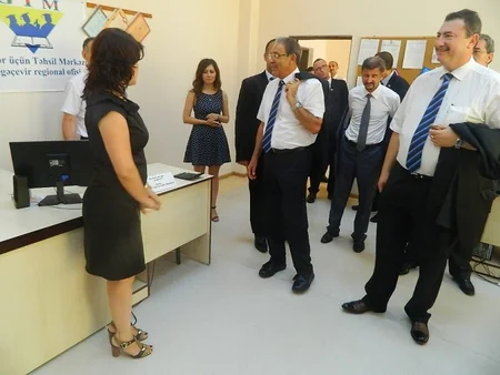 ​İsrailin nümayəndə heyəti Mingəçevirdə Gənclər üçün Təhsil Mərkəzində olub