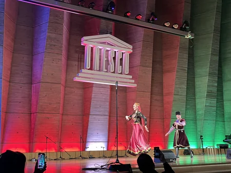 UNESCO-nun Parisdəki mənzil-qərargahında İpək yolu proqramına həsr olunan konsert keçirilib