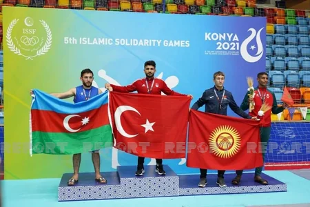Azərbaycan və Türkiyə kikboksçusundan maraqlı jest
