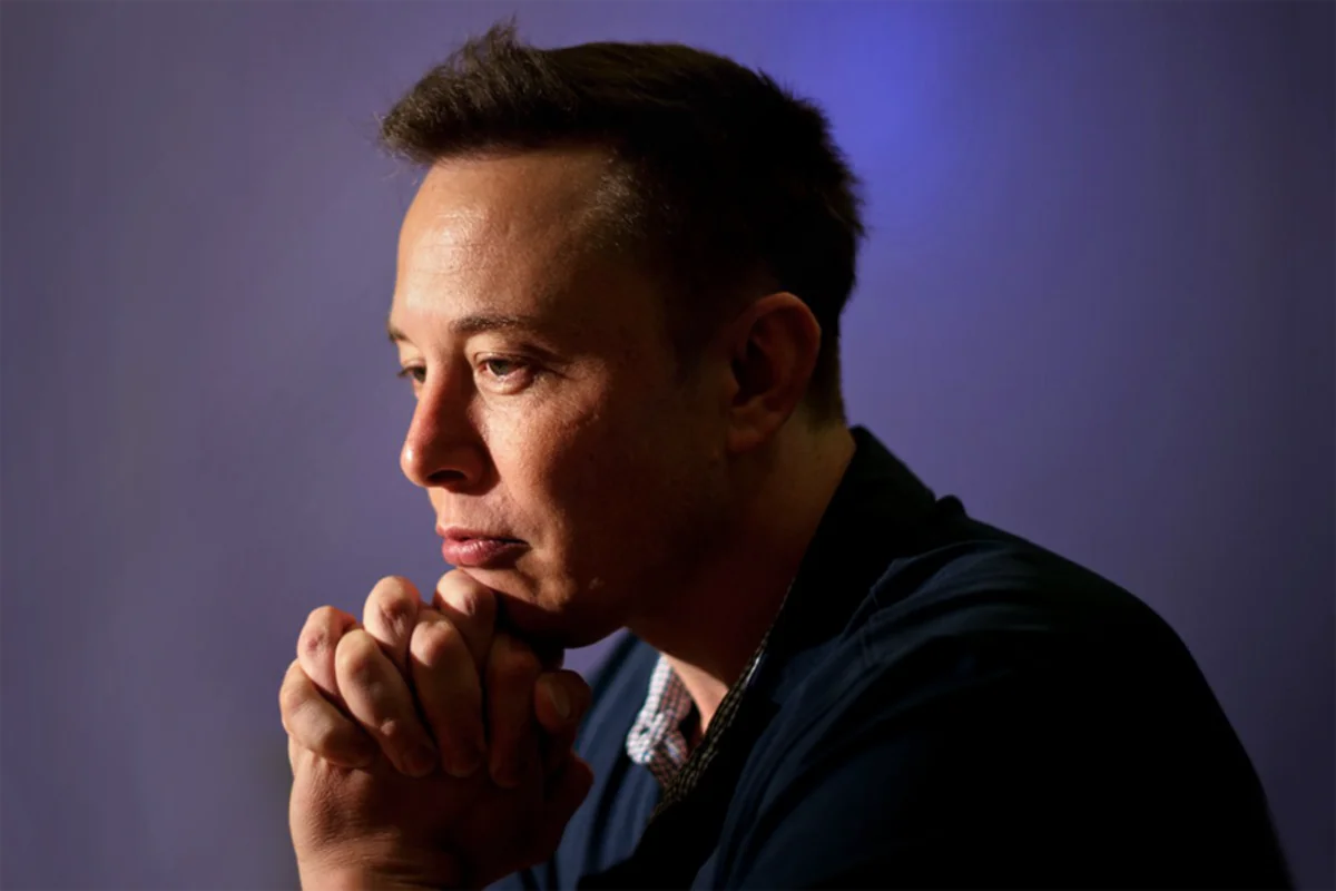 Илон Маск предлагал Apple купить Tesla