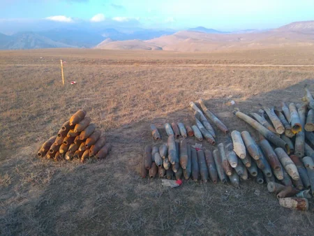 Xızının Upa kəndində 246 ədəd partlamamış hərbi sursat aşkar edilib