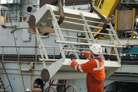 Xarici ölkələrin gəmiləri Azərbaycanda təmir olunur