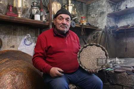 Dəyəri 10 min manat olan samovar, məmur aftafası və nadir əşyalar - Qalayçı emalatxanasından REPORTAJ