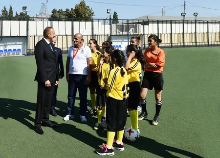 President Ilham Aliyev views the secondary school No 201 in Nizami district after major overhaul