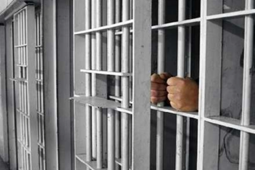 Bəhreyndə həbsxanadan 10 məhkum qaçıb