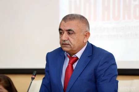 İndi hünər meydanıdır adlı kitabın təqdimat mərasimi keçirilib