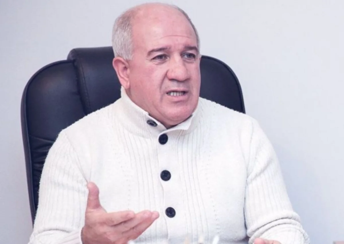 Məhkəmədə Maşallah Əhmədov zərərçəkmişlə mübahisə edib: Qırmızı adamsan, düzünü danış