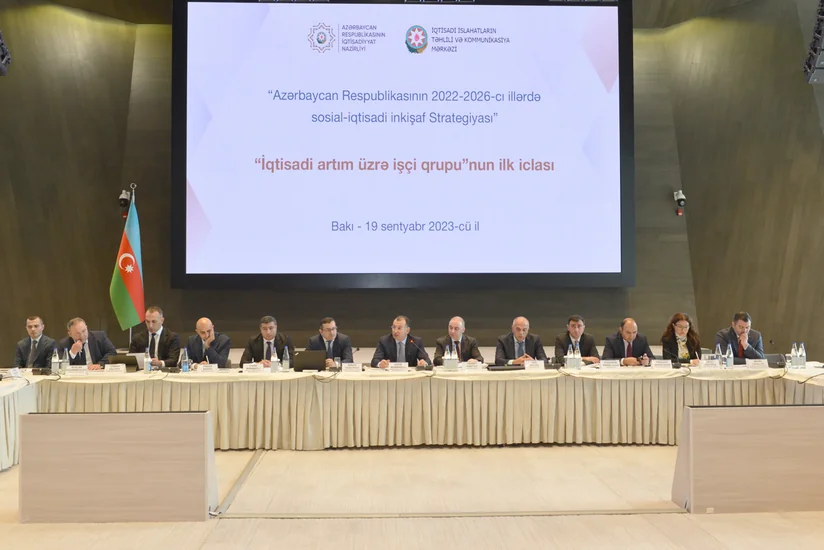 “İqtisadi artım üzrə işçi qrupu”nun ilk iclası keçirilib