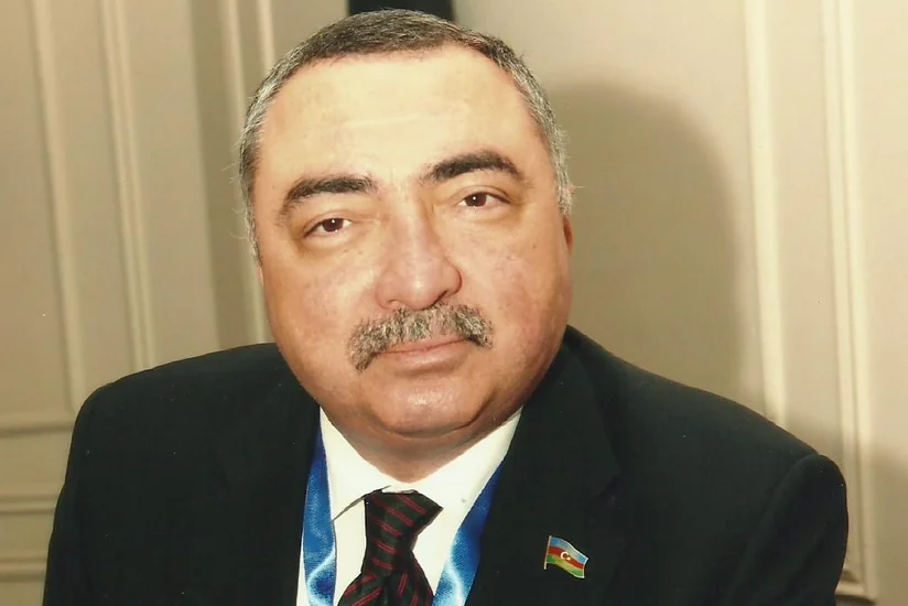 Deputat vətəndaşa qarşı məhkəmə iddiasını geri götürüb