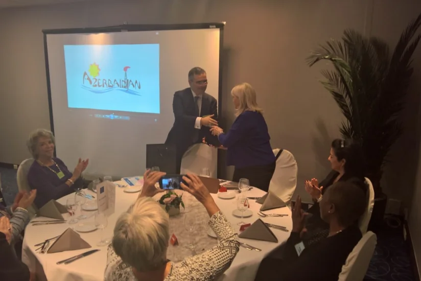Səfir Brüsseldə Azərbaycanla bağlı təqdimat keçirib