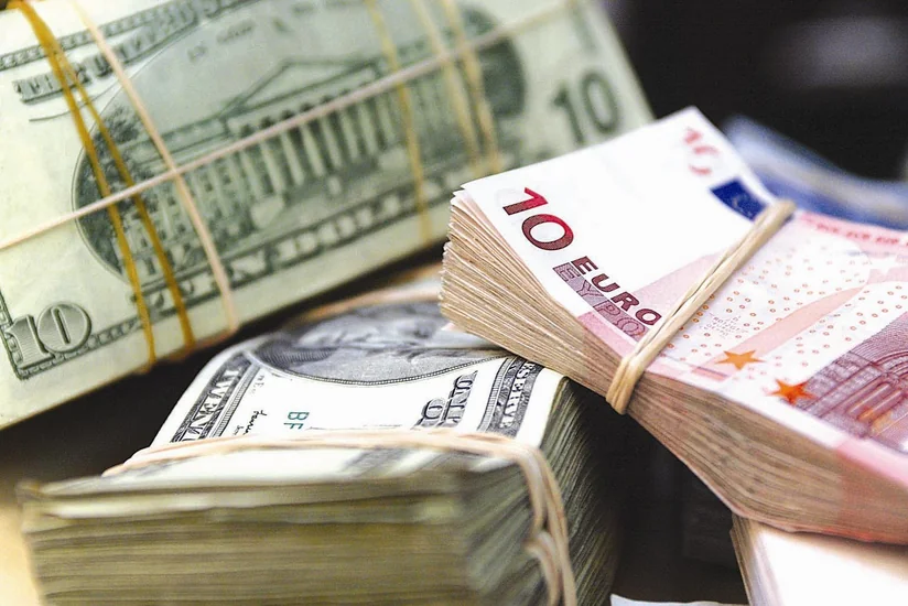Azərbaycanda avro və dollar bahalaşıb