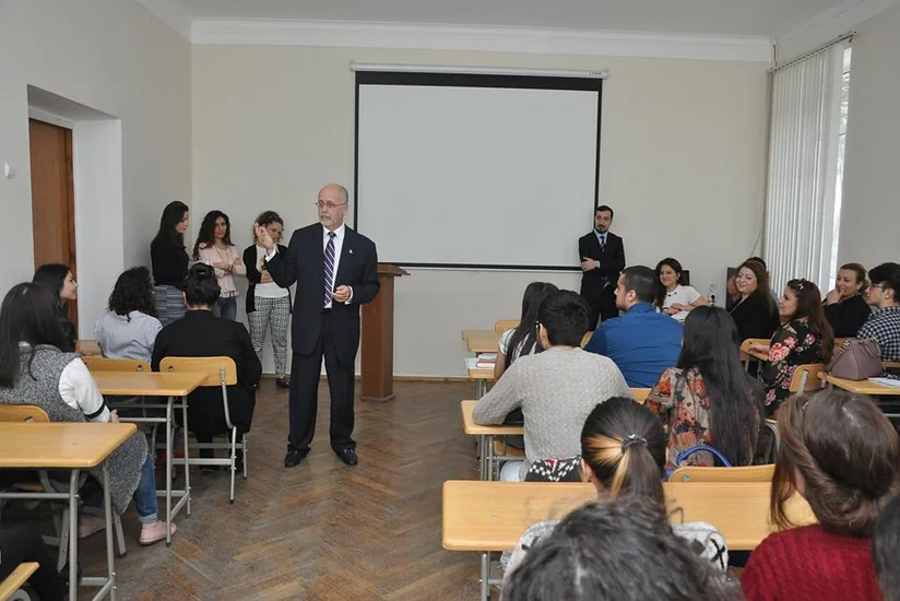 ​Meksikanın səfiri ADU-da olub