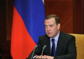 Dmitri Medvedev: “Rusiyanı beynəlxalq internet şəbəkəsindən ayıra bilərlər”